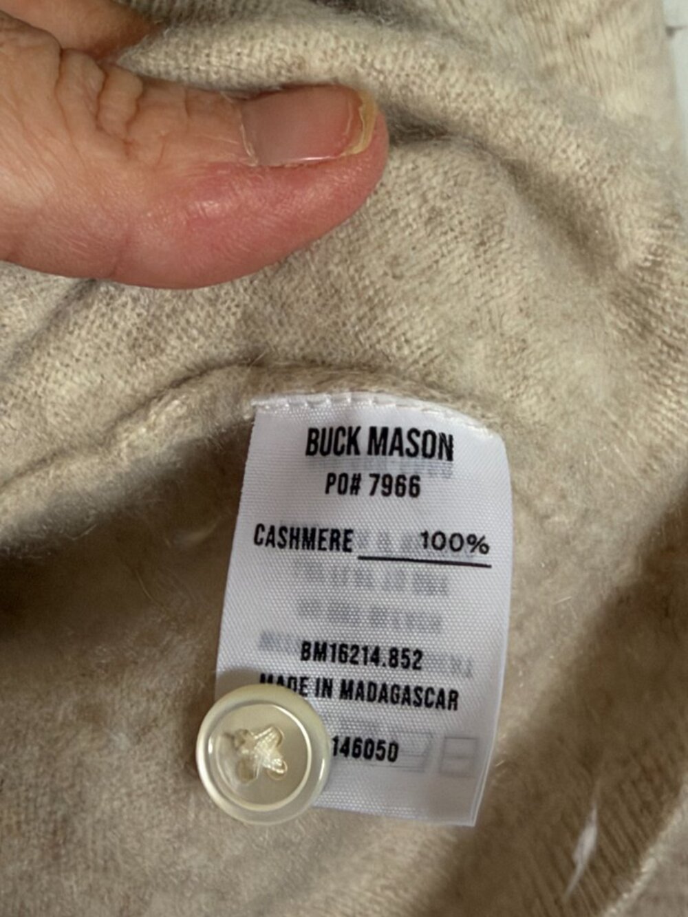 Buck Mason XL Cashmre Sweater - Picture 4 of 5